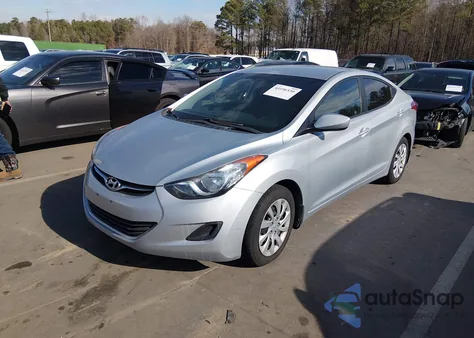 2013 Hyundai Elantra Gls/Limited z USA, uszkodzony, nr VIN 5NPDH4AE0DH161128